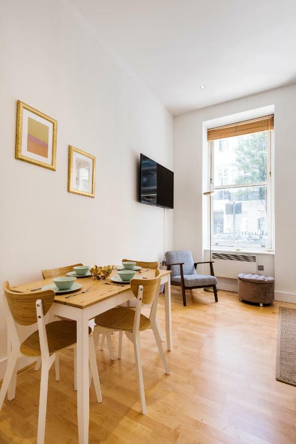Stylish Hyde Park Apartment Лондон Экстерьер фото